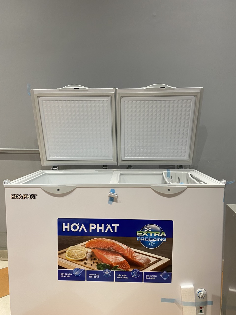 Tủ đông Hòa Phát 2 ngăn 2 cánh HPF BD6271 Dàn đồng..